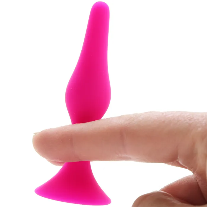 Anal Blush Luxe Beginner Silicone Butt Plug Kit in Pink Anal Blush Luxe Beginner Silicone Butt Plug Kit in Pink