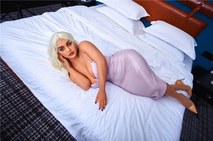 156cm5ft1 ECup Blonde Big Butt BBW Adult Sex Doll Julia Irontech Doll Male Sex Toys