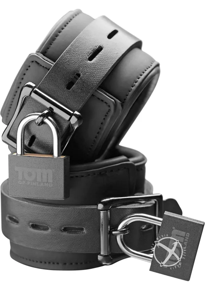 Couples TOM OF FINLAND Tom Of Finland Neoprene Wrist Cuffs with Locks